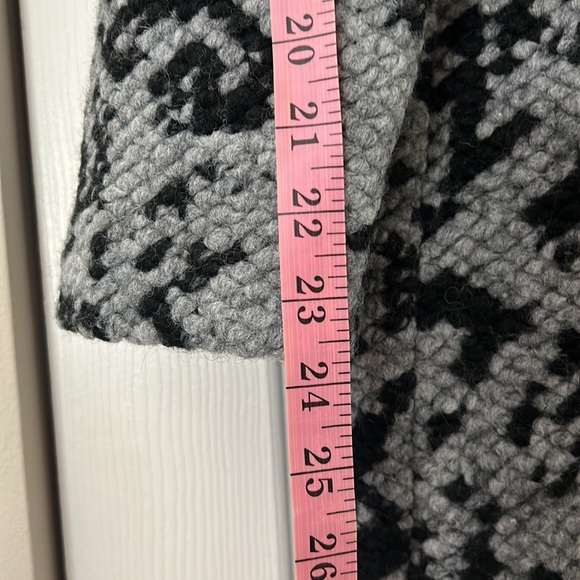 Banana Republic sweater jacket size M - Picture 7 of 8